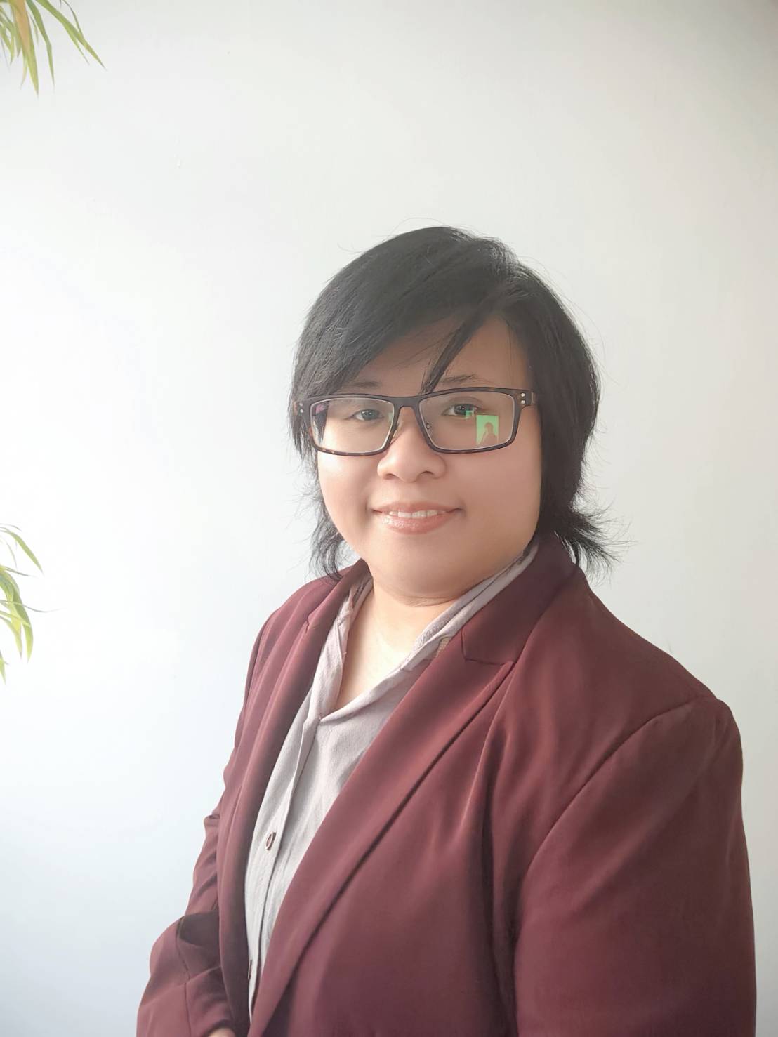 Professional Headshot of Sangsongthong